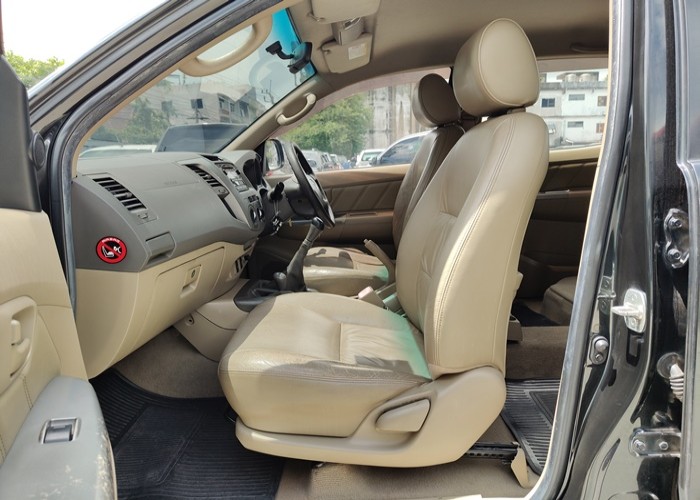 Used 8
                    TOYOTA
                     for Sale Image