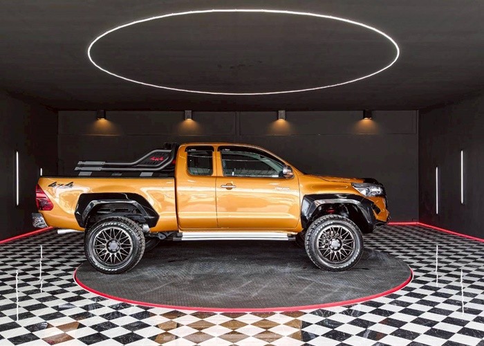 Used 10
                    TOYOTA
                     for Sale Image