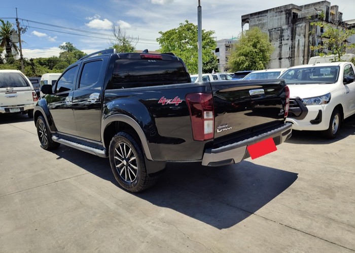 Used 1
                    ISUZU
                     for Sale Image