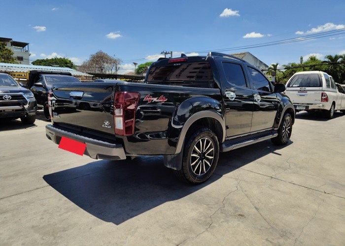 Used 1
                    ISUZU
                     for Sale Image