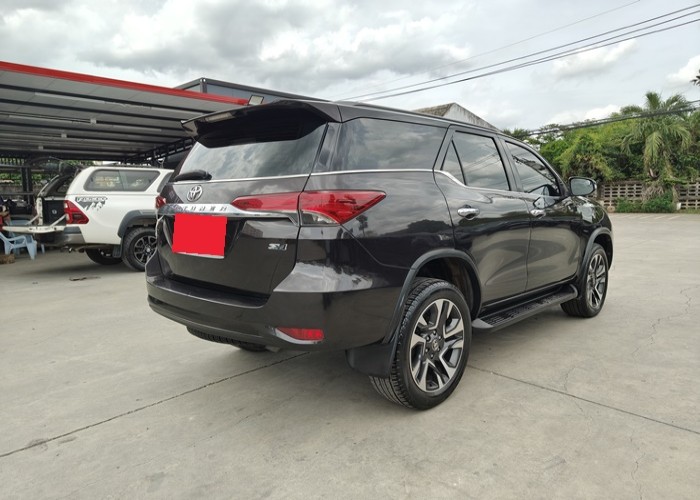 Used 10
                    TOYOTA
                     for Sale Image