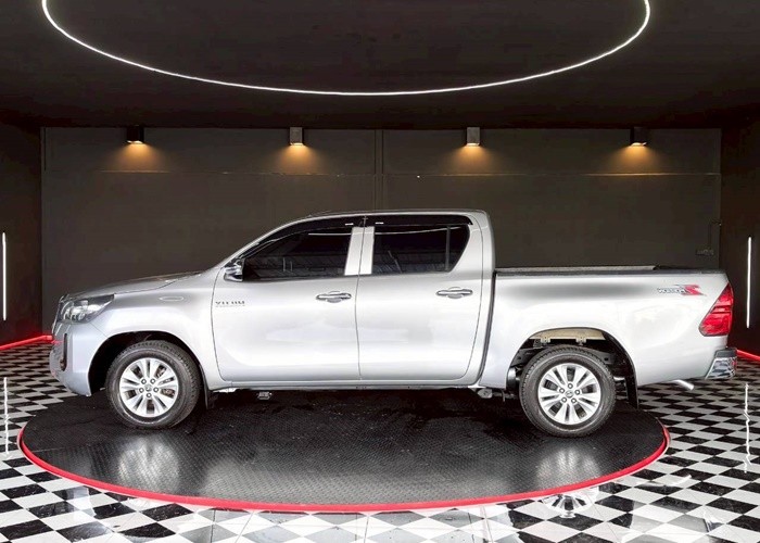 Used 2
                    TOYOTA
                     for Sale Image
