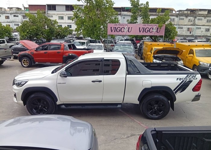 Used 6
                    TOYOTA
                     for Sale Image