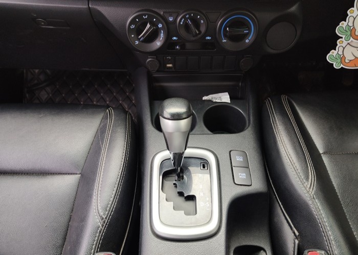 Used 10
                    TOYOTA
                     for Sale Image