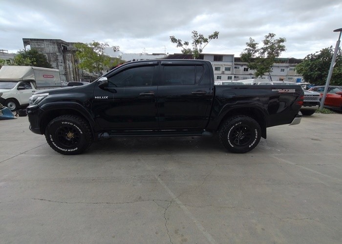 Used 10
                    TOYOTA
                     for Sale Image