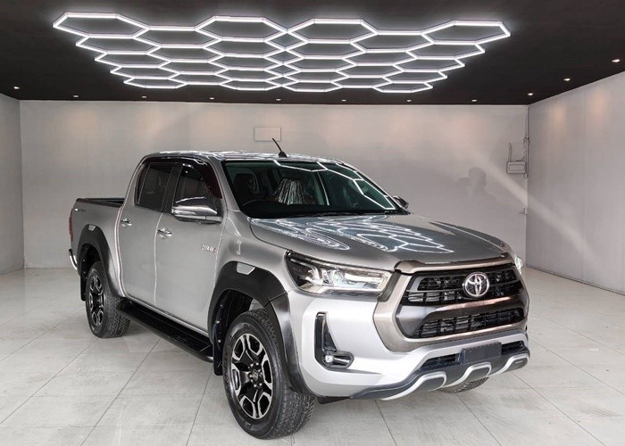 Used 9
                    TOYOTA
                     for Sale Image