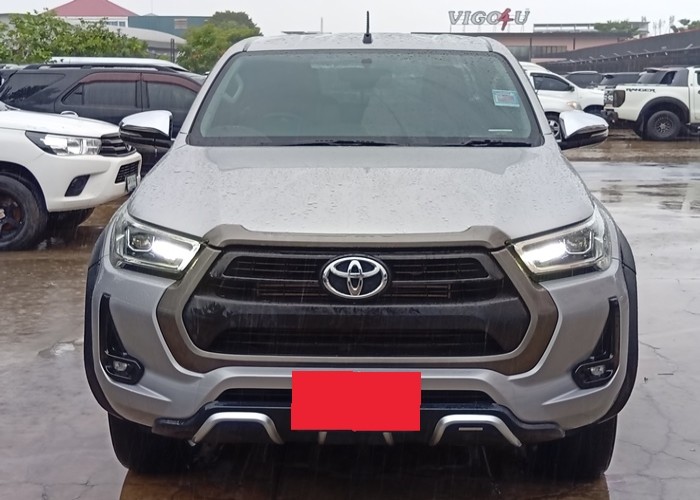 Used 9
                    TOYOTA
                     for Sale Image