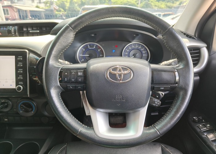 Used 7
                    TOYOTA
                     for Sale Image