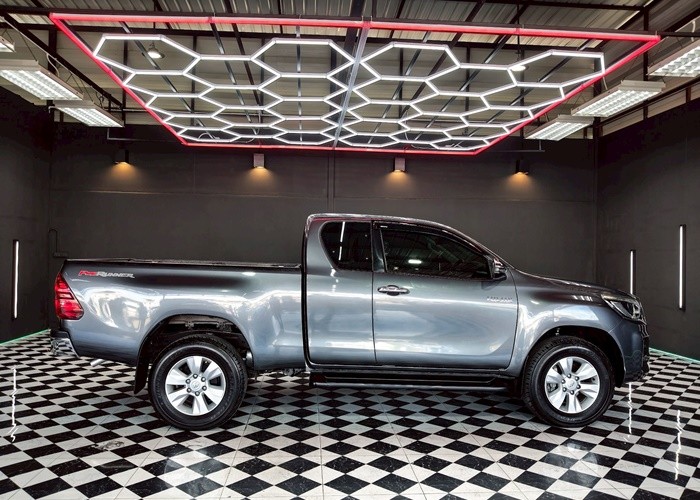 Used 9
                    TOYOTA
                     for Sale Image