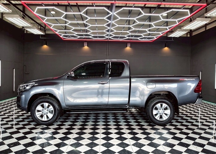 Used 9
                    TOYOTA
                     for Sale Image