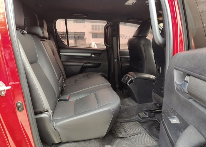 Used 5
                    TOYOTA
                     for Sale Image