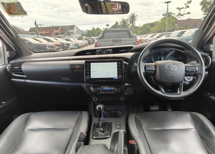Used 5
                    TOYOTA
                     for Sale Image
