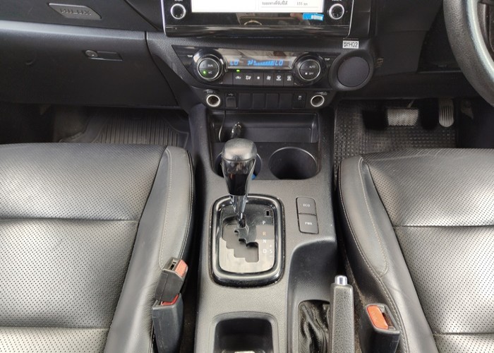Used 5
                    TOYOTA
                     for Sale Image