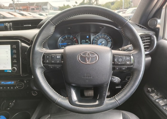 Used 5
                    TOYOTA
                     for Sale Image