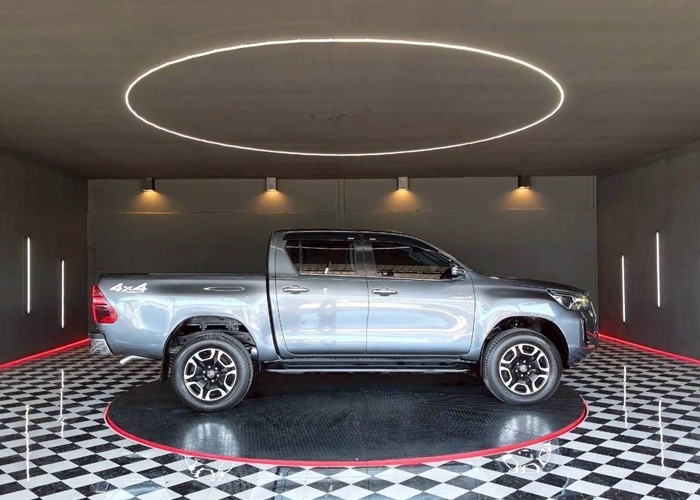 Used 11
                    TOYOTA
                     for Sale Image