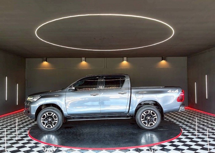 Used 11
                    TOYOTA
                     for Sale Image