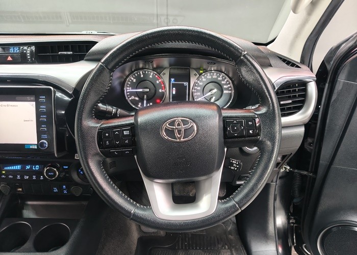 Used 11
                    TOYOTA
                     for Sale Image