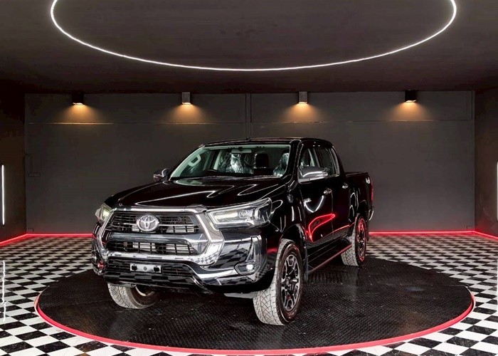 Used 11
                    TOYOTA
                     for Sale Image