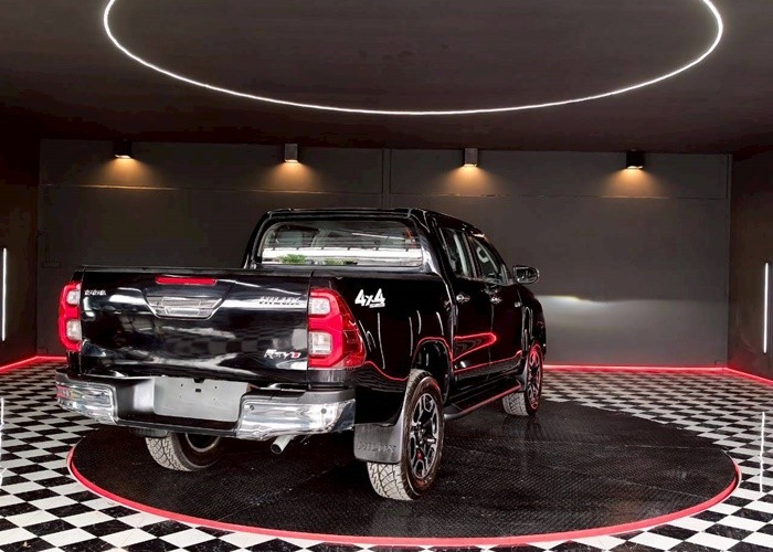 Used 11
                    TOYOTA
                     for Sale Image