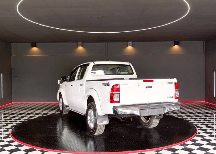 Used 7
                    TOYOTA
                     for Sale Image