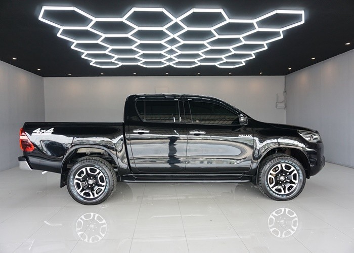 Used 9
                    TOYOTA
                     for Sale Image