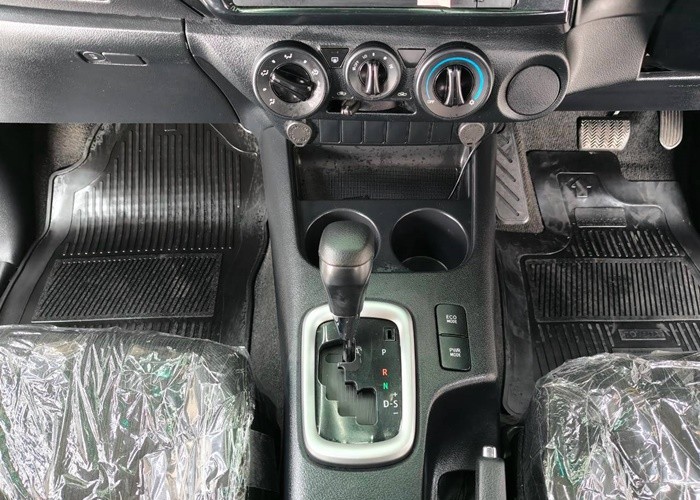 Used 6
                    TOYOTA
                     for Sale Image