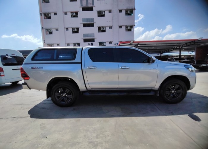 Used 6
                    TOYOTA
                     for Sale Image