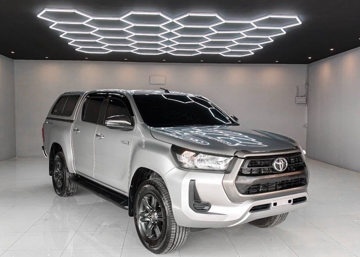 Used 6
                    TOYOTA
                     for Sale Image