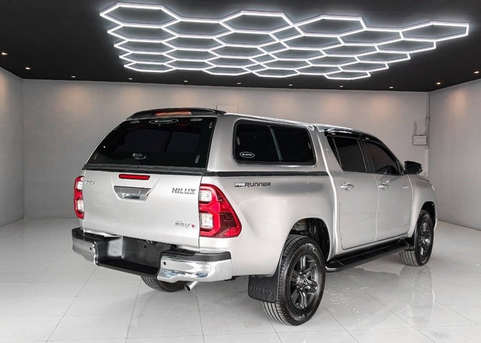 Used 6
                    TOYOTA
                     for Sale Image