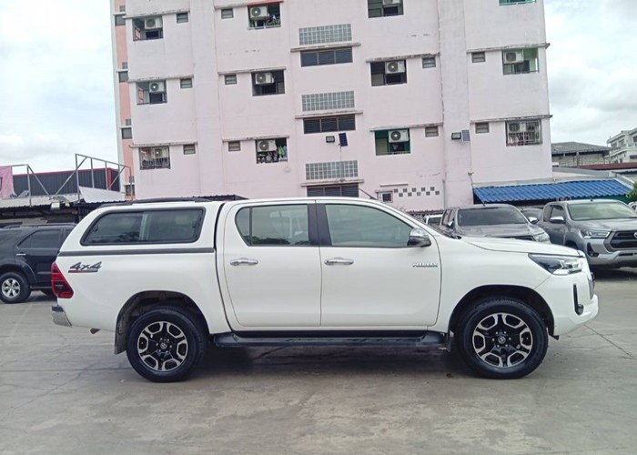 Used 6
                    TOYOTA
                     for Sale Image