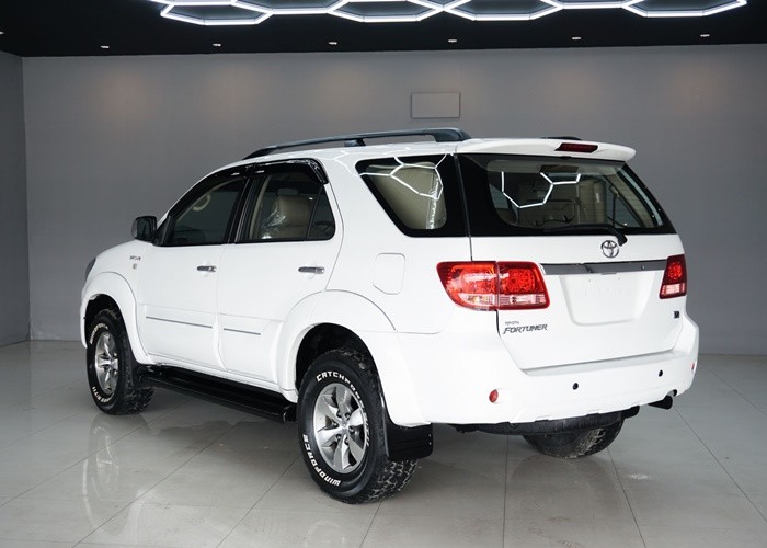 Used 12
                    TOYOTA
                     for Sale Image