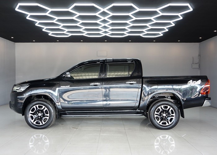 Used 9
                    TOYOTA
                     for Sale Image