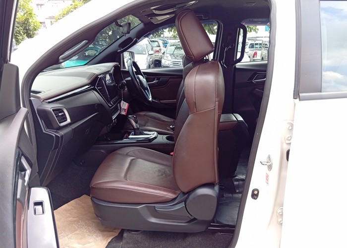 Used 1
                    ISUZU
                     for Sale Image