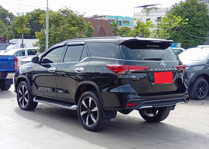Used 7
                    TOYOTA
                     for Sale Image
