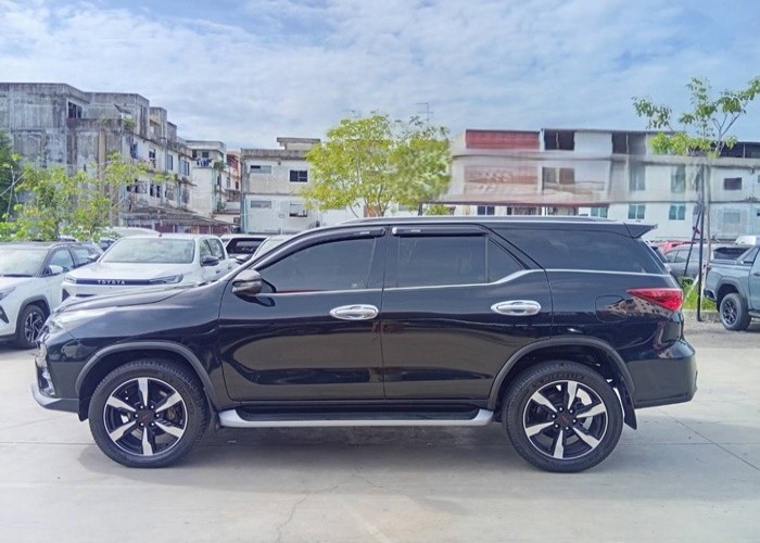 Used 7
                    TOYOTA
                     for Sale Image