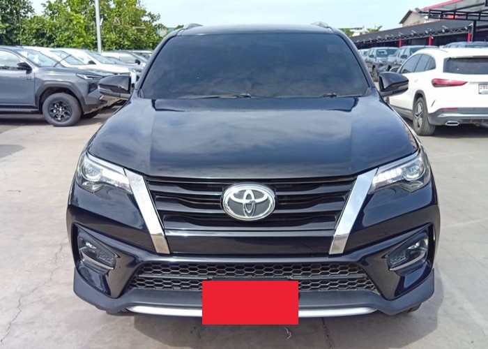 Used 7
                    TOYOTA
                     for Sale Image