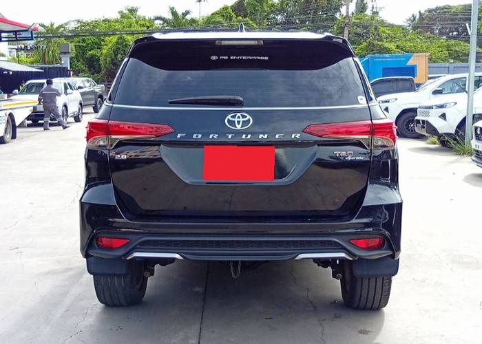 Used 7
                    TOYOTA
                     for Sale Image