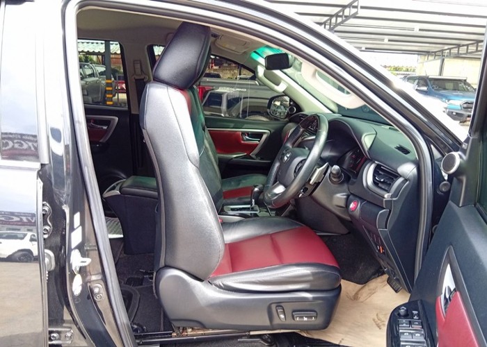 Used 7
                    TOYOTA
                     for Sale Image