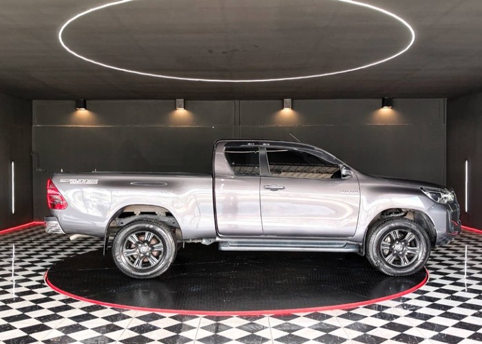 Used 11
                    TOYOTA
                     for Sale Image