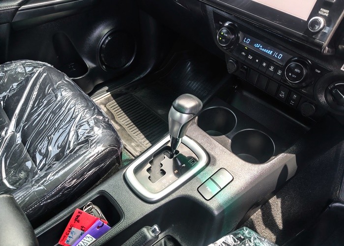 Used 4
                    TOYOTA
                     for Sale Image
