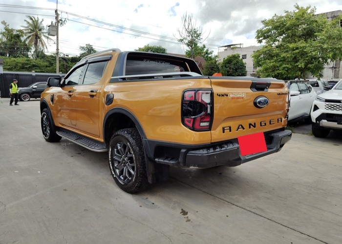 Used 8
                    FORD
                     for Sale Image