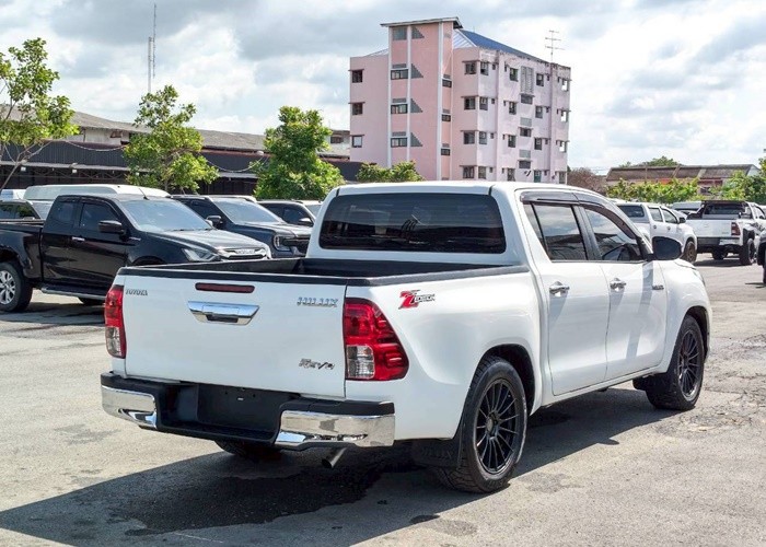 Used 3
                    TOYOTA
                     for Sale Image