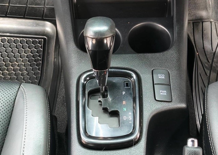 Used 12
                    TOYOTA
                     for Sale Image