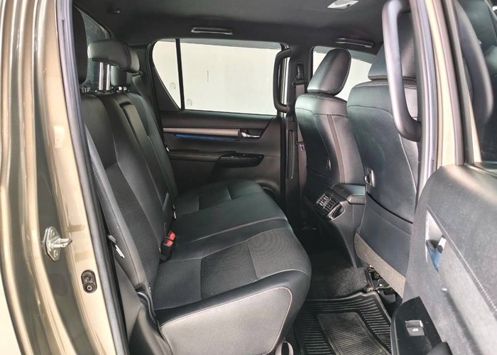 Used 12
                    TOYOTA
                     for Sale Image