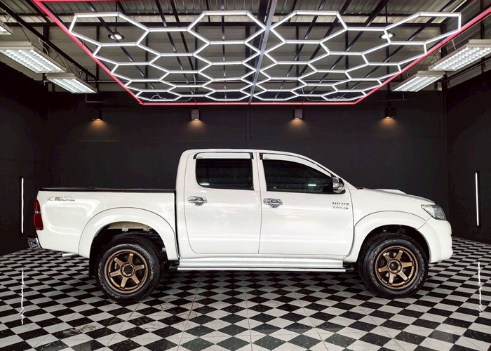 Used 12
                    TOYOTA
                     for Sale Image