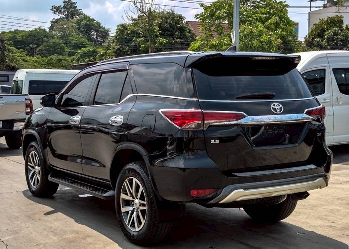 Used 10
                    TOYOTA
                     for Sale Image