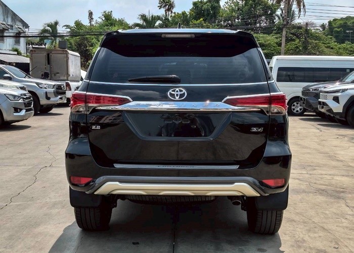 Used 10
                    TOYOTA
                     for Sale Image