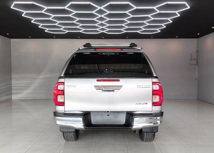 Used 5
                    TOYOTA
                     for Sale Image