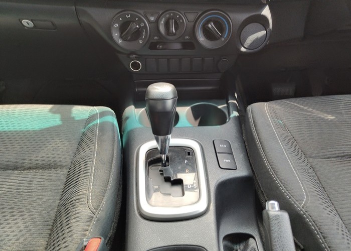 Used 6
                    TOYOTA
                     for Sale Image
