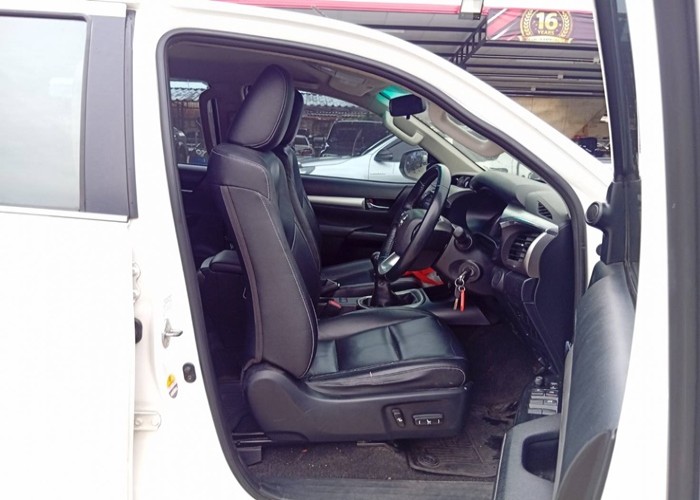 Used 10
                    TOYOTA
                     for Sale Image